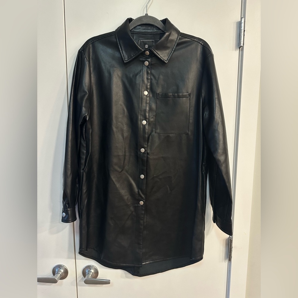 BAGATELLE COLLECTION FAUX LEATHER SHACKET